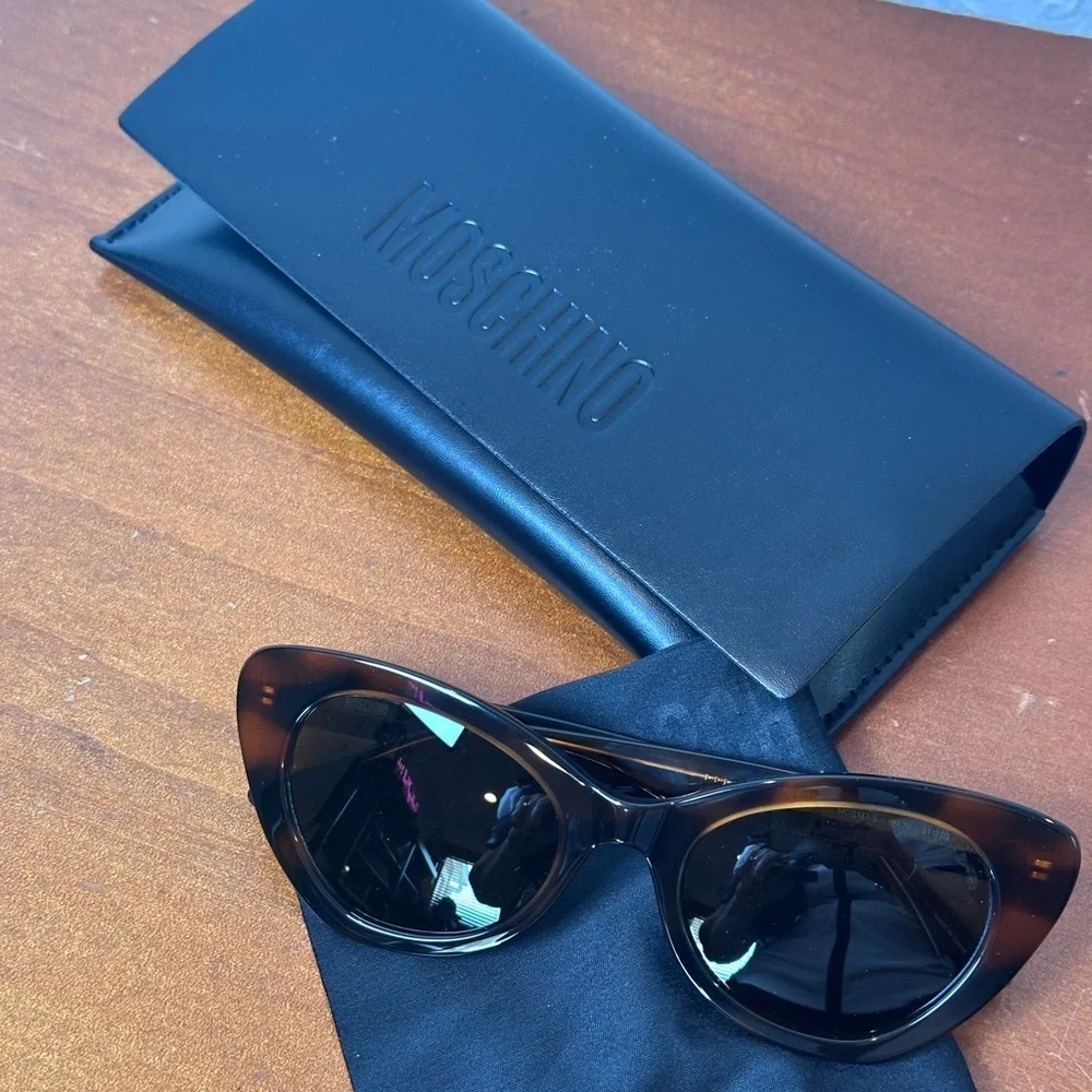 MOS147|S Black Cat Eye Sunglasses
